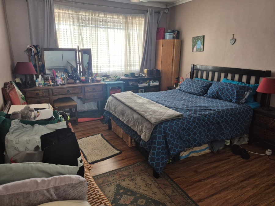 3 Bedroom Property for Sale in Belgravia Western Cape